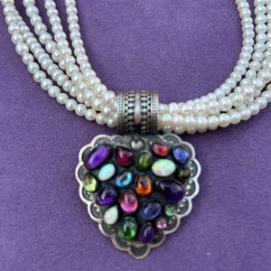 Vintage Don Lucas Multistrand Pearl Nexklace With Heart